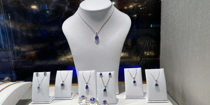 Cape Town Retail and Diamond Workshop Private Tour - Inclusions
