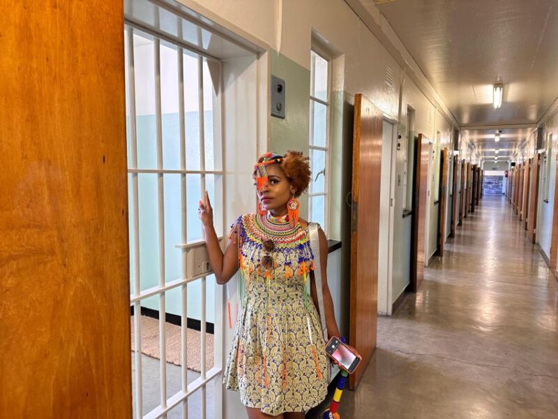 Cape Town: Robben Island Ferry Ticket and Guided Prison Tour - Nelson Mandelas Prison Cell