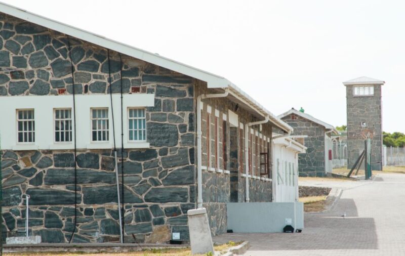 Cape Town: Robben Island Ferry Tour With 1-Way Hotel Pickup - Key Points