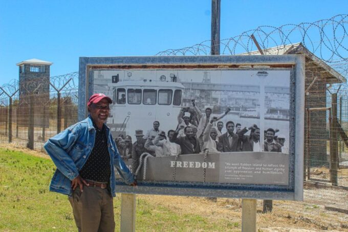 Cape Town: Robben Island Museum Including Ferry Ticket - Getting to the Departure Point