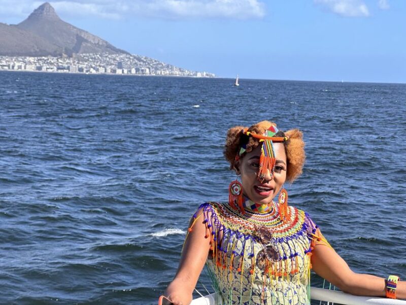 Cape Town: Robben Island & Table Mountain W/Hotel Transfer - Key Points
