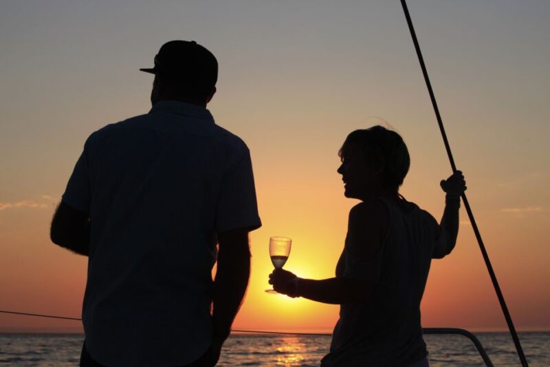Cape Town: Sunset Cruise by Catamaran to Table Bay - Itinerary