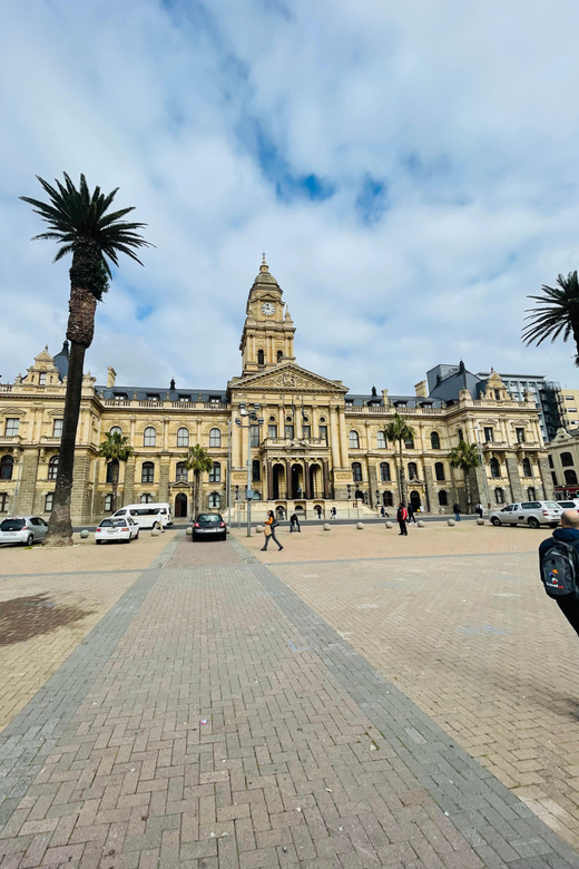 Cape Town: Walking City Tour of Landmarks and Hidden Gems - Tour Activities