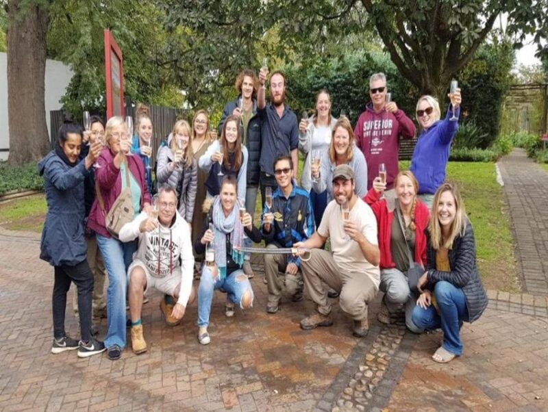 Cape Town:Private Wine Tour With Wine Tasting& Food - Exploring Franschhoeks Delights