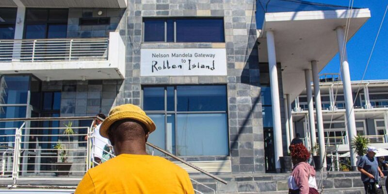Cape Town:Robben Island Guided Tour, Skip the Ticketing Line - Arrival Information