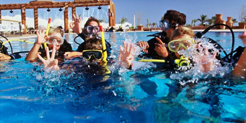 Cape Verde: Bubblemaker Scuba Diving Experience for Children - Instructor and Group Details
