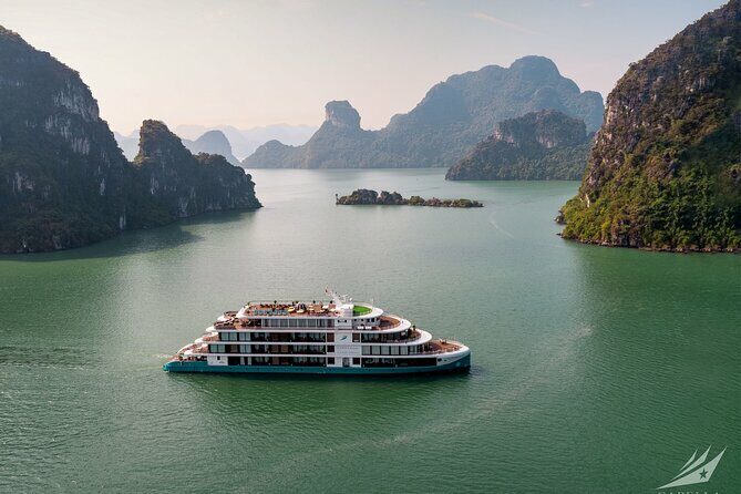 Capella Cruise Halong Bay 2Day/1 Night 6 Star Cruise All Included - The Sum Up