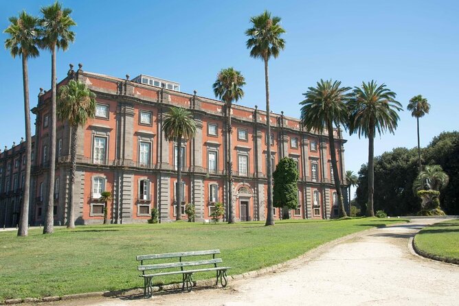 Capodimonte Museum - Location and Accessibility