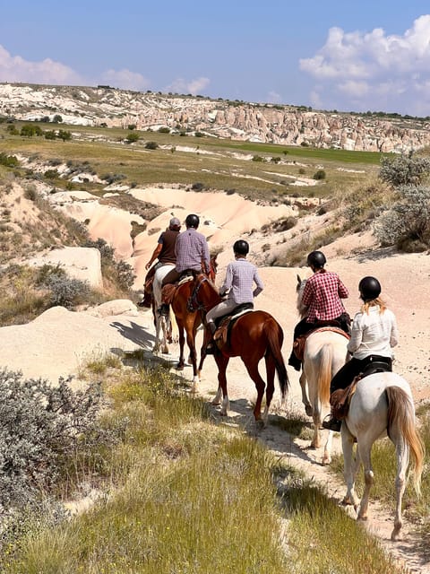 Cappadocia: 1 Hour Horseback Riding Turkey - Key Points