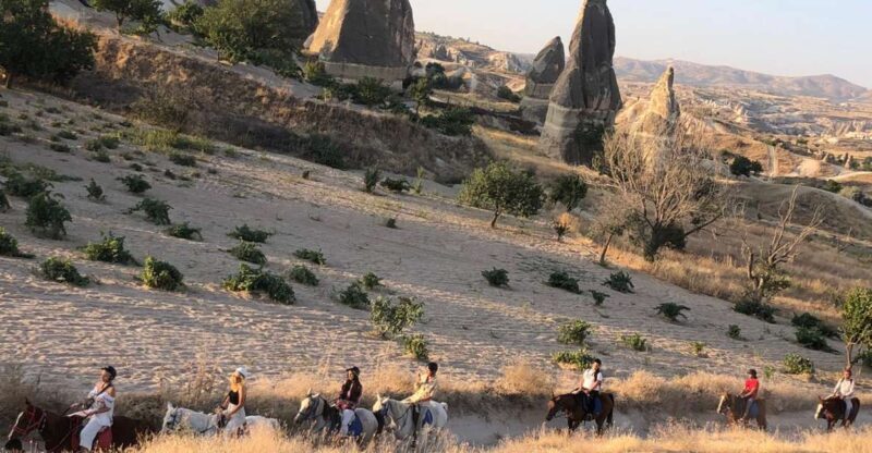 Cappadocia: 1-Night 2-Days Highlights Tour by Car and Hike - Itinerary: Day 1
