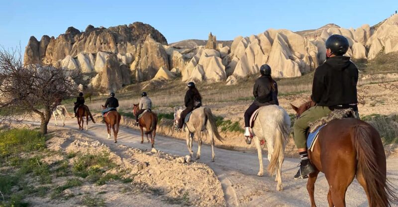 Cappadocia 4-Hour Gallop Horse Tour - Experience Highlights