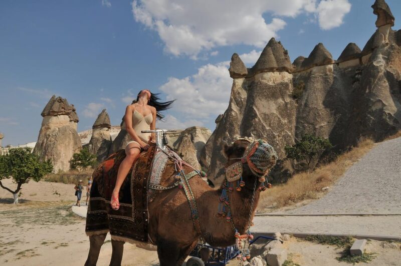 Cappadocia Camel Tours - Language and Pickup