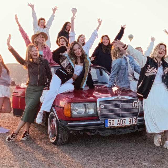 Cappadocia: Classic Car Tour With Guide - Tour Guides