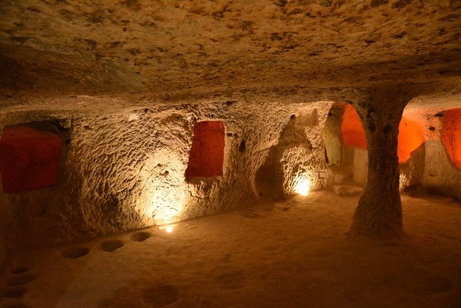 Cappadocia Daily South Tour (Red Valley + Kaymakli Underground City) - Hiking in Red Valley