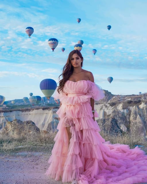 Cappadocia: Dream Dresses for Rent – Elevate Your Experience - Capturing Memories With Hot Air Balloons