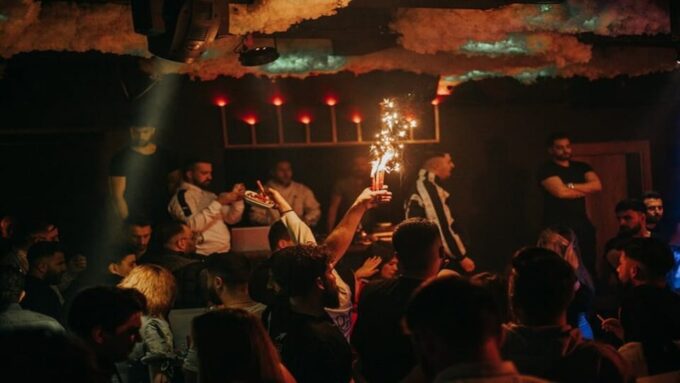 Cappadocia: Guided Bar Crawl With Hotel Pickup and Snack - Changing Itineraries