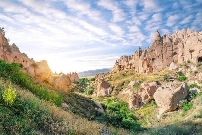 Cappadocia Guided Red Tour With Lunch & Entrance Fees - Reviews and Ratings
