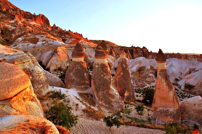 Cappadocia Historical Tour Including (Meal+Ticket+Guide) - Pottery Demonstration in Avanos