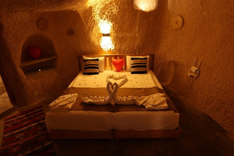 Cappadocia: Honeymoon Package Tour+Red Tour+Hotels+Transfers - Transfers and Transportation