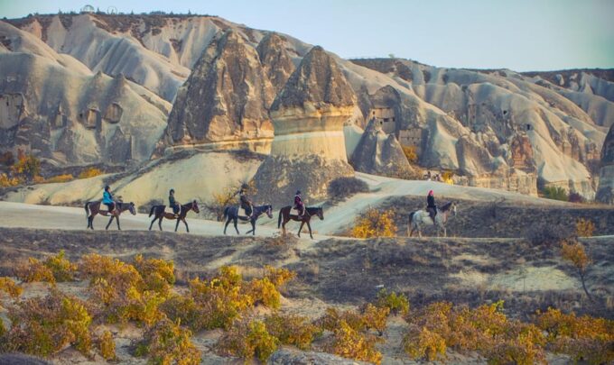 Cappadocia Horse Riding Sunset Tour - Meeting Other Travelers
