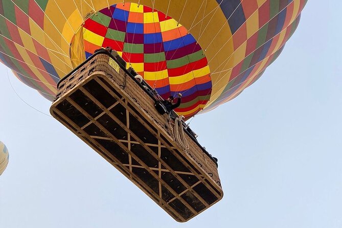 Cappadocia : Hot Air Balloon Flight Basket Size 15-18 Person |Çat - Pickup and Hotel Transfers