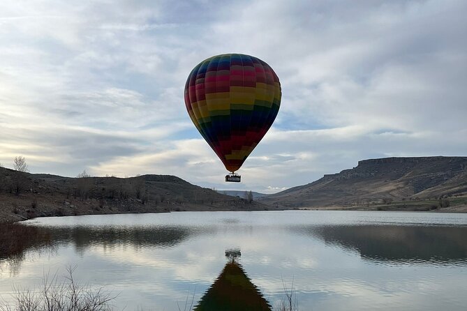 Cappadocia Hot Air Balloon Sunrise ( Soganlı Valley ) - Preparing for the Flight