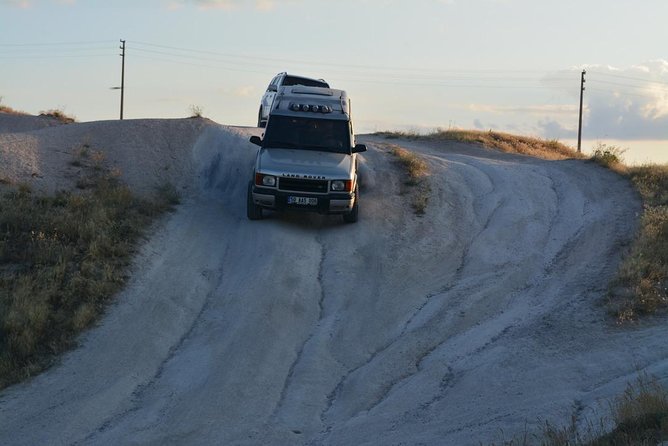 Cappadocia Jeep Safari With Hot Air Balloon Watch at Sunrise - Important Considerations