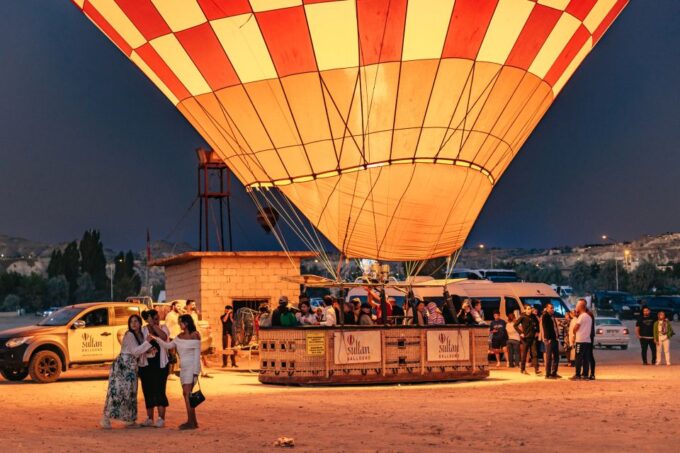 Cappadocia: Panoramic Hot Air Balloon Viewing Tour - Balloon Viewing From Panoramic Vantage Points