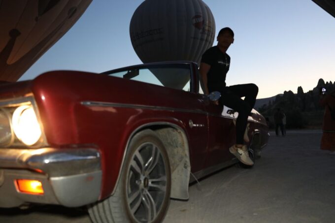 Cappadocia Photo Shoot With Classic Car and Flying Dress - Optional Add-ons