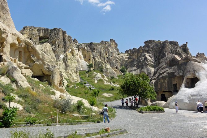 Cappadocia Red Tour - Pottery and Leather Stops