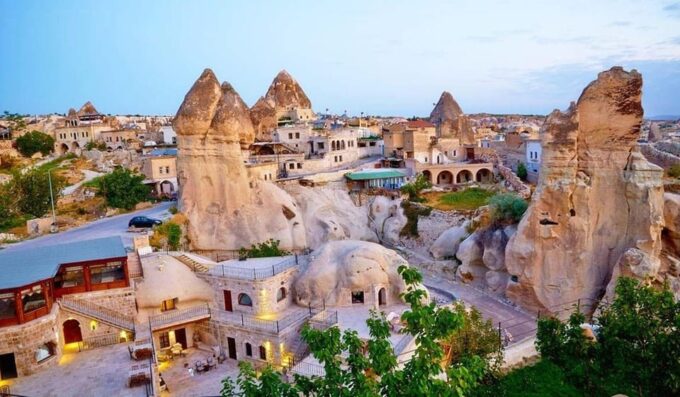 Cappadocia: Red Tour With Hotel Transfer and Lunch - Göreme Panorama: Breathtaking Views