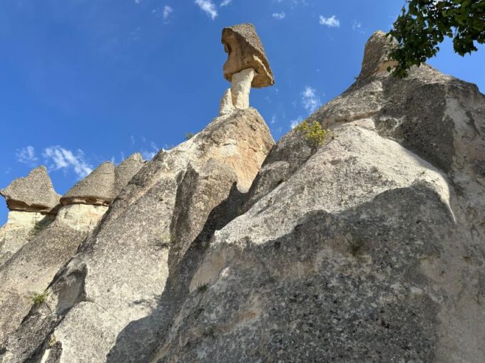 Cappadocia Red Tour With Small Group, Licenced Expert Guide - Language Options