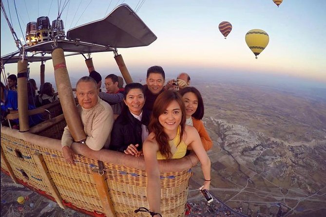 Cappadocia Sunrise Hot Air Balloon With Flight From Istanbul - Breakfast and Balloon Ride