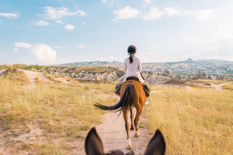 Cappadocia: Sunset Horse Trek Through the Valleys - What to Bring and Wear