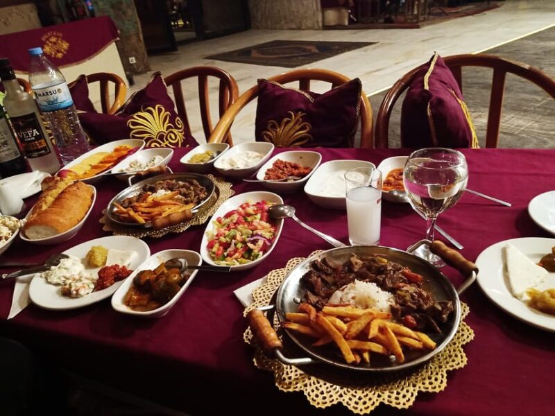 Cappadocia Turkish Night Show With Dinner, Unlimited Alcohol - Dining Experience