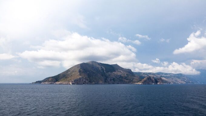 Capri A/R With Tourist Tour by Sea - Booking and Payment