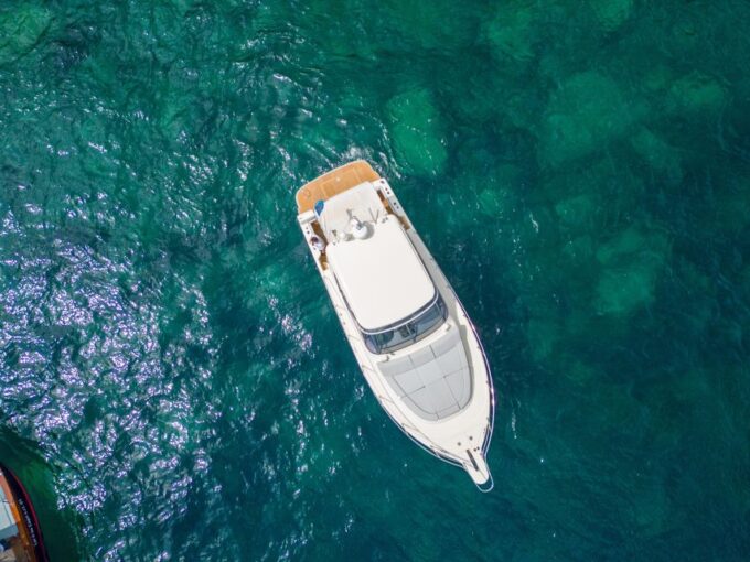 Capri- Amalfi Coast :Speed Boat - Accessibility