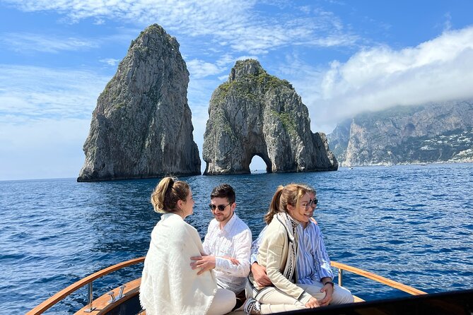 Capri Boat Tour From Sorrento and Positano With City Visit - Good To Know