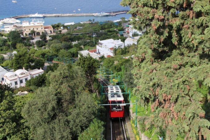 Capri: DIY Day Trip With Blue Grotto, Funicular & Lunch - Meeting Point