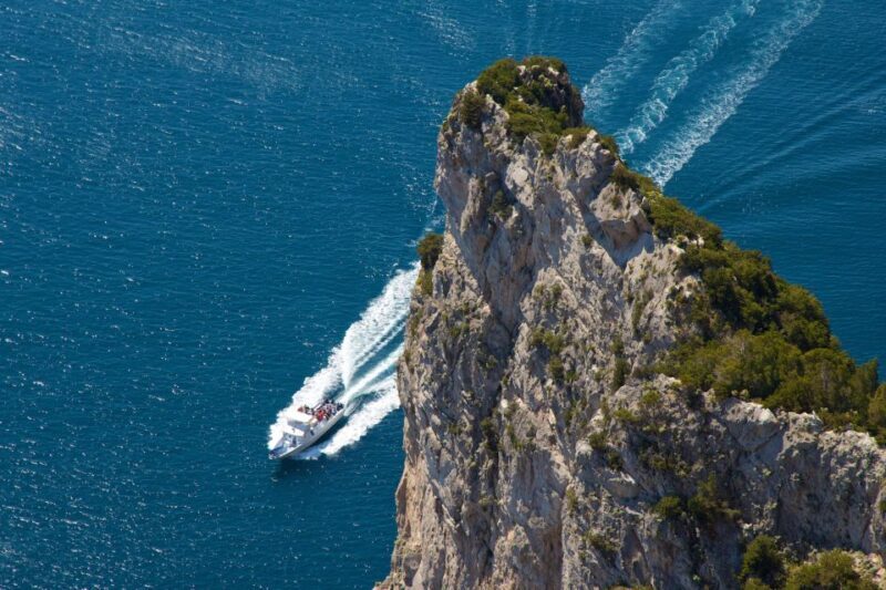 Capri: Guided Island Highlights Boat Tour - Booking Information and Tips