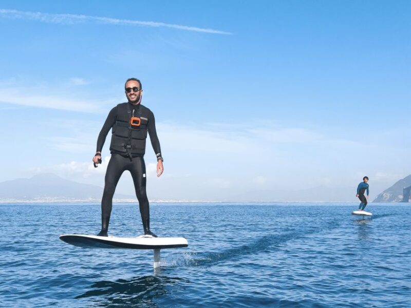 Capri: Hydrofoil Board Experience With Lessons - Description of the E-foil Board