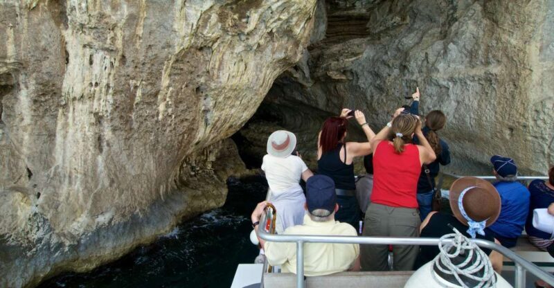 Capri: Island Sightseeing Tour With Blue Grotto Stop - Customer Experiences and Ratings