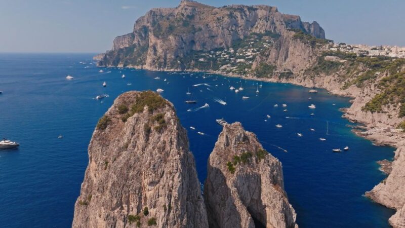 Capri Positano and Amalfi Boat Tour: Free Bar and Aperitizer - Key Attractions in Capri
