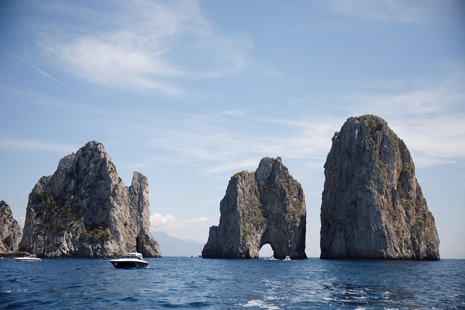 CAPRI & POSITANO From Sorrento - Classic Gozzo 25 - Private Transportation