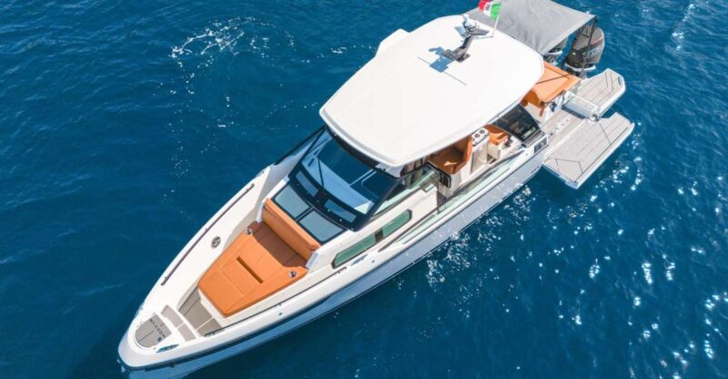 CAPRI-POSITANO FULL DAY PRIVATE BOAT TOUR ON LUXURY TENDER - Activities and Experiences