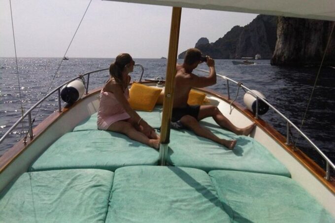 Capri Private Boat Tour at Sunset From Capri (2 Hours) - Music Options Upon Request