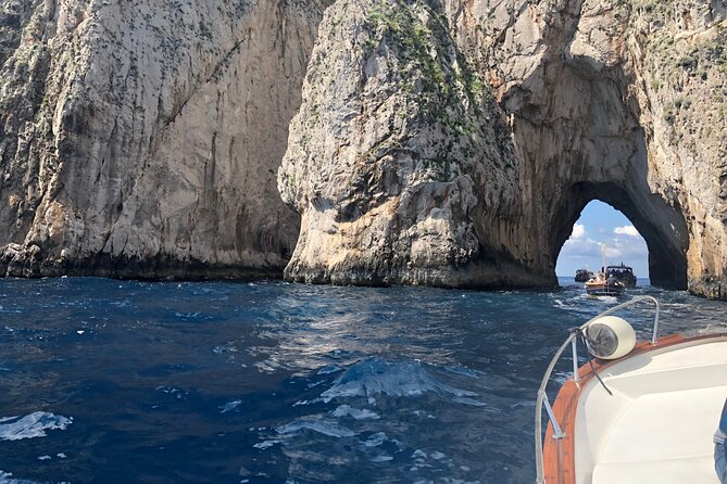 Capri Private Boat Tour From Capri (2 Hours) - Meeting and Pickup Details