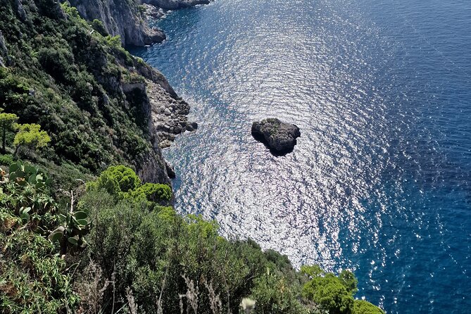 Capri Private Boat Tour From Capri (2 Hours) - Boat Tour Experience