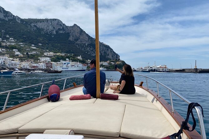 Capri Private Boat Tour From Capri (3 Hours) - Meeting and Pickup