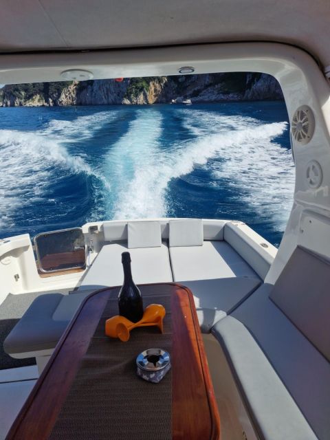 Capri: Private Boat Tour With Visit to the Caves - Participant Information